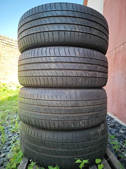 продам літні шини 205/50 R17 Michelin Primacy 3 DOT3117 комплект