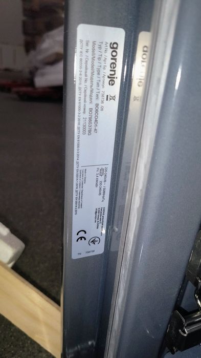 Продам новый духовой шкаф Gorenje BO798S37BG