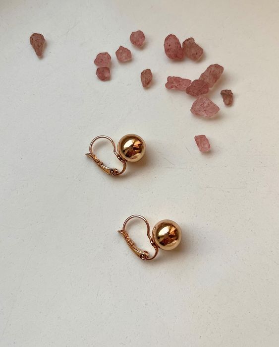 Kolczyki pozłacane kuleczki ze stali chirurgicznej 316l