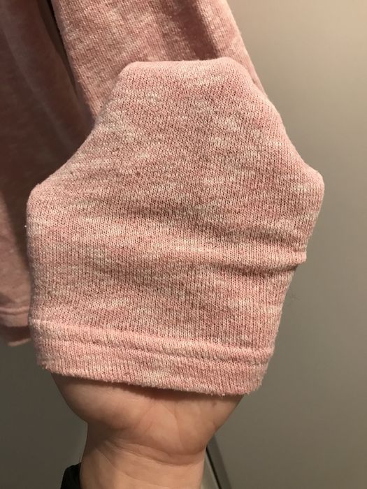 Różowy dzianinowy sweterek