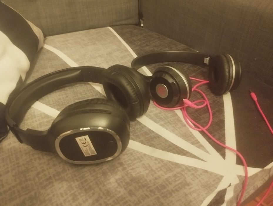 1 fones bluetooth 1 fones de fio