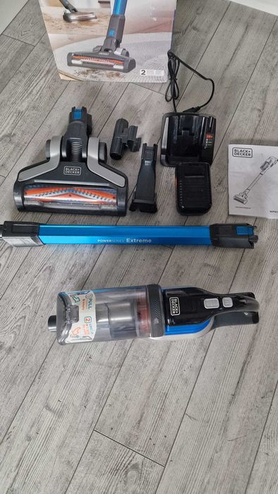 BLACK+ DECKER BDPSE3615 mocny pionowy odkurzacz bezprzewodowy