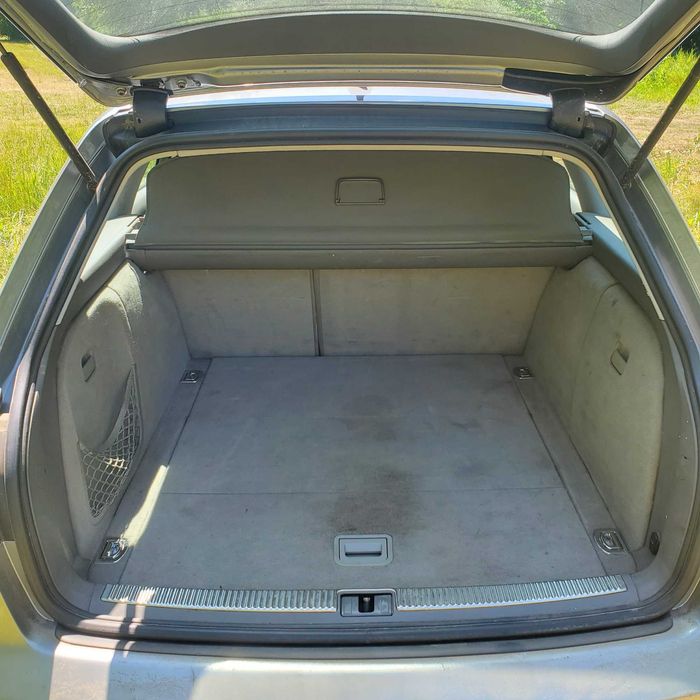 AUDI A4 2.0D на автоматі для військового