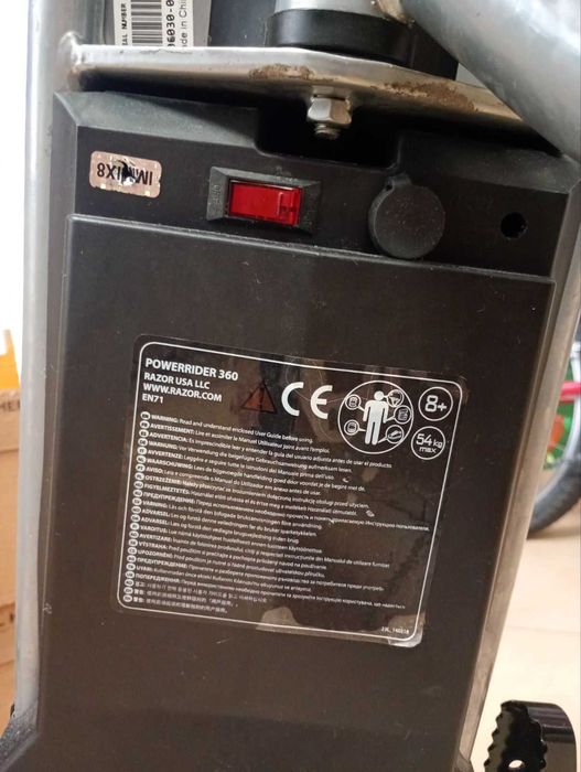 Razor Power Rider 360 pojazd elektryczny do driftu