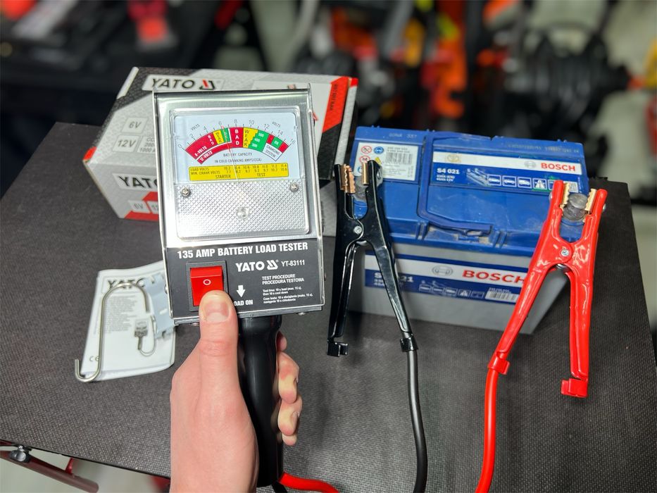 Тестер аккумуляторов 6/12 В YATO YT-83111 Точная проверка с нагрузкой