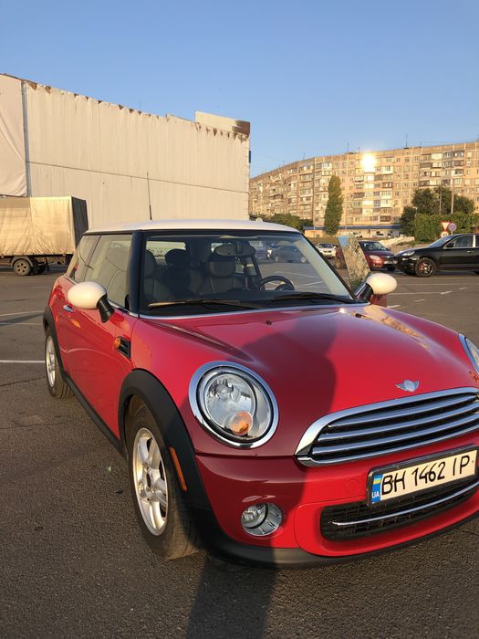 Продам свой Mini cooper 2011 в отличном состоянии