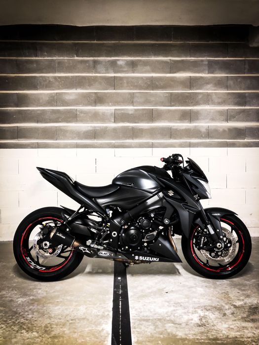 Suzuki GSXS 1000 ABS