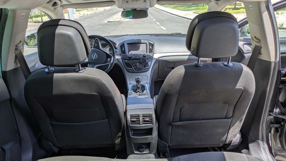 Opel Insignia Sports Tourer — fotografia 9