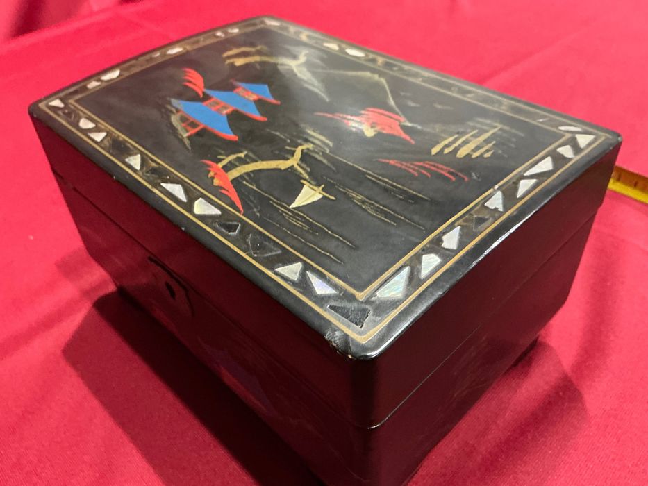 Caixa joias oriental musical com 18x12 cm anúncios abaixo