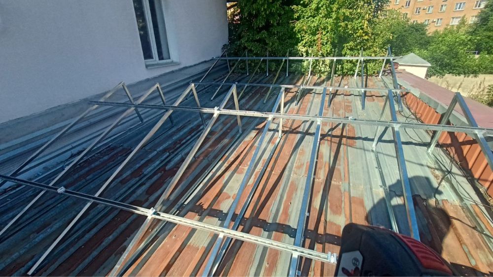 Баластна система кріплень, трикутники під сонячні панелі.