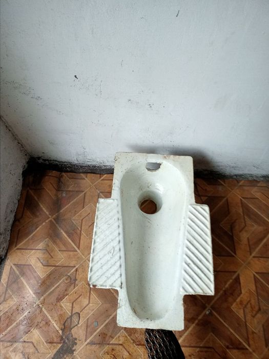 Унитаз напольный новый чаша Гвинея