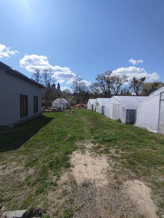 Продаж сучасного будинку в с Українка. Читаємо опис.