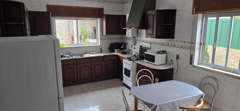 Quarto para arrendar