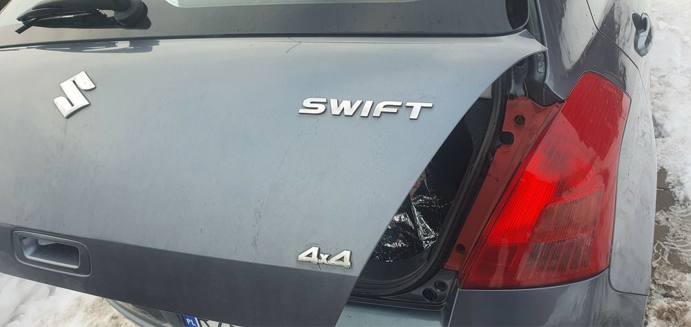 Suzuki Swift napęd 4x4 1.3