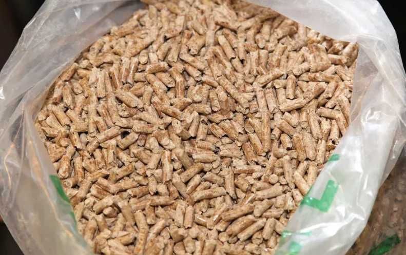 Pellet / Pelet drzewny sosnowy – producent Polski | Transport