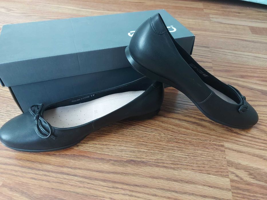 Нові шкіряні балетки фірми ECCO touch ballerinа