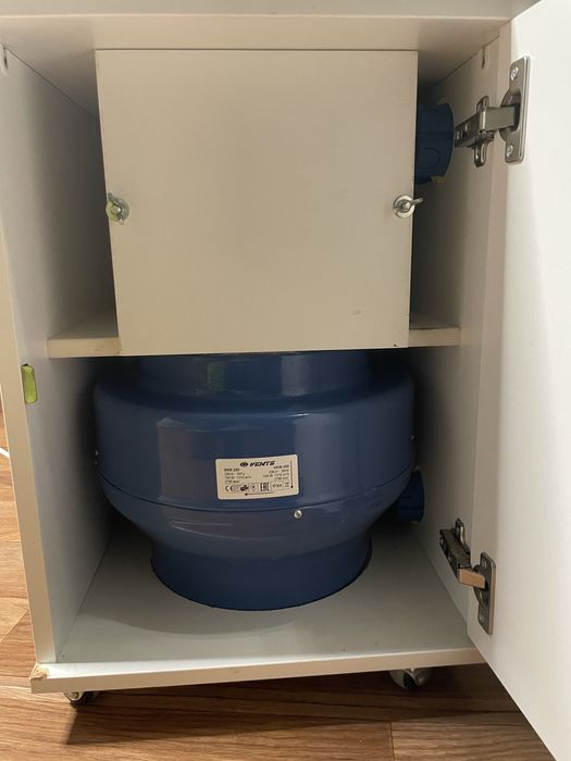 Вытяжка для педикюра/маникюра