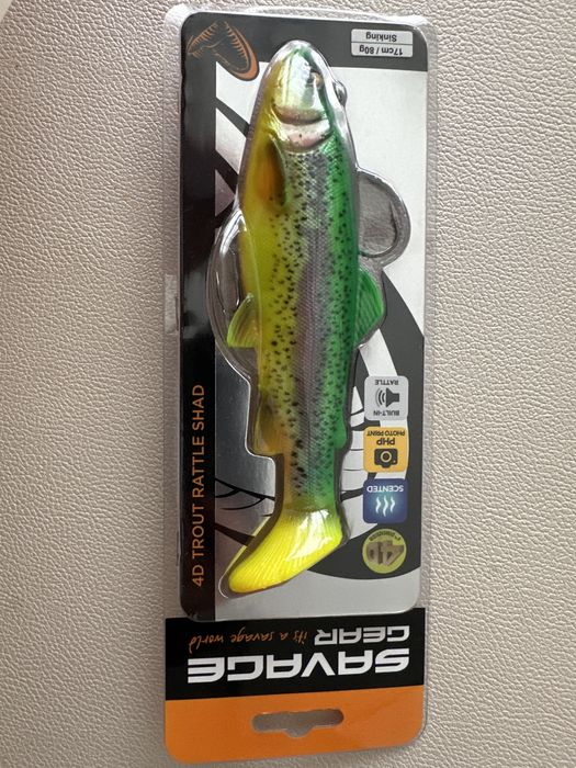 Savage Gear Guma 4D Trout Rattle Shad 17cm / 80g