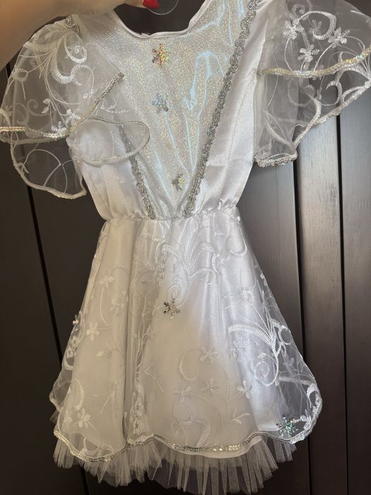 Сукня на дівчинку