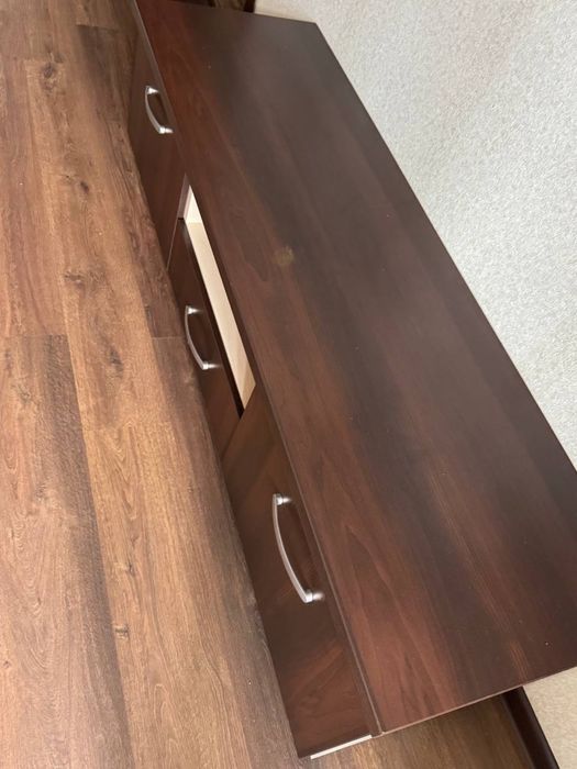 Тумба під телевізор, тумба у вітальню, томбочка