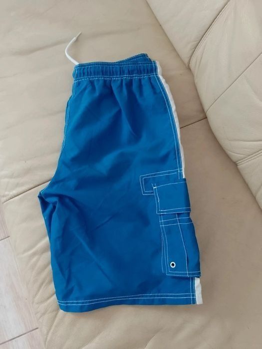 Sportowe spodenki szorty Blackpoint
Niebiesko białe