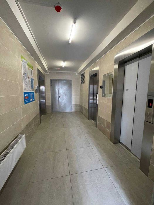 Трикімнатна з ремонтом, ЖК «Деснянський», ДБК, вул. Електротехнічна 43