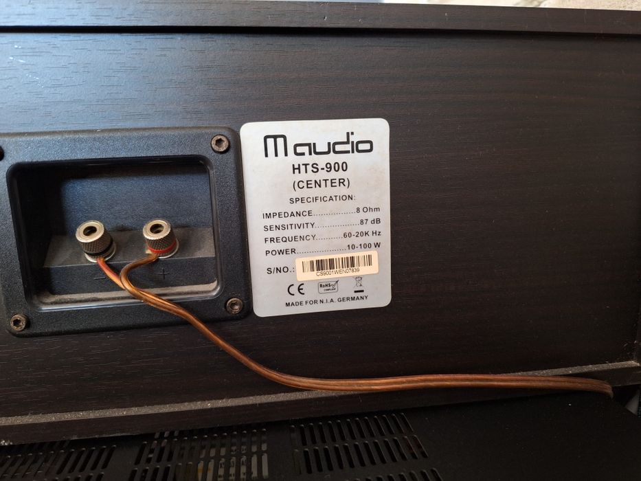 Kino domowe - zestaw z amplitunerem + subwoofer