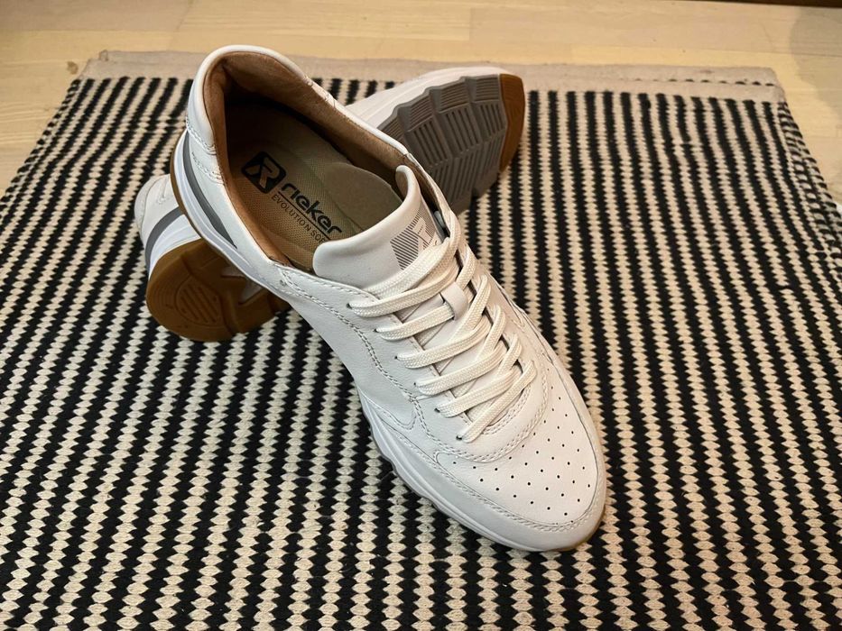 Кросівки Rieker 43 розмір білі