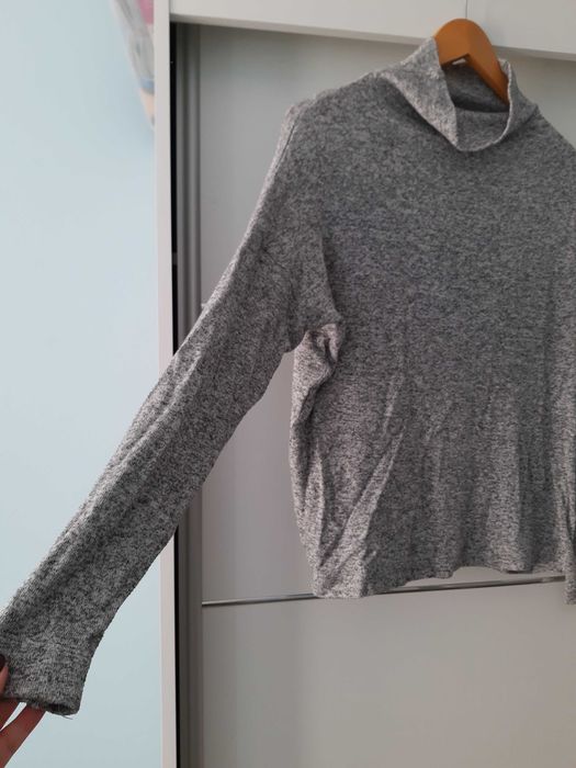 Melanżowy wiskozowy sweter z półgolfem r. S Reserved