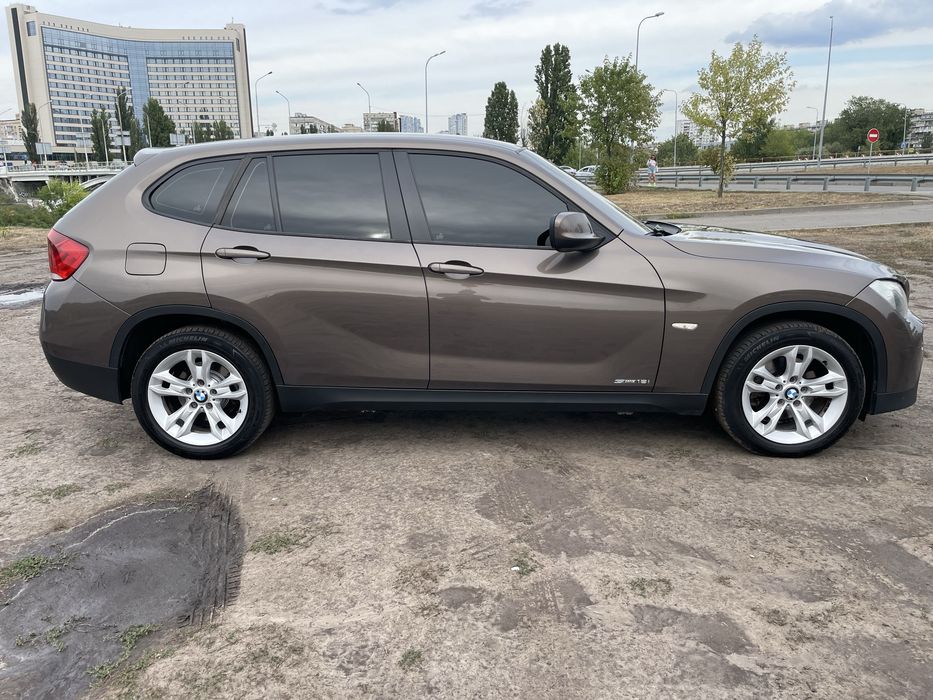 BMW x1 (e84) 2011 року