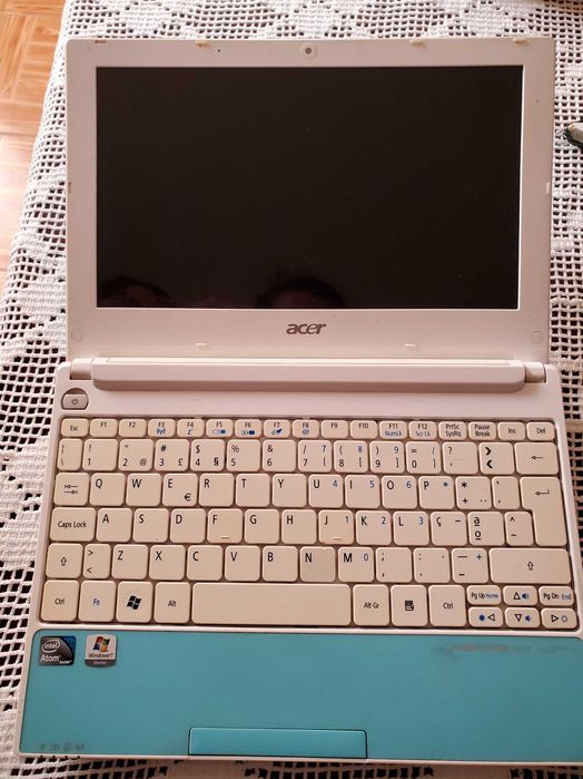 Portatil Aspire One Happy