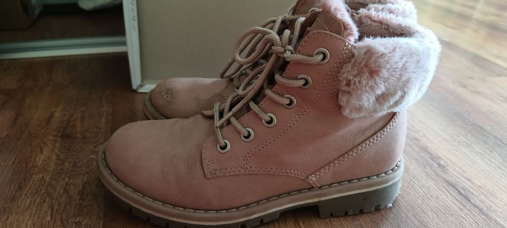 Buty zimowe zamek 34