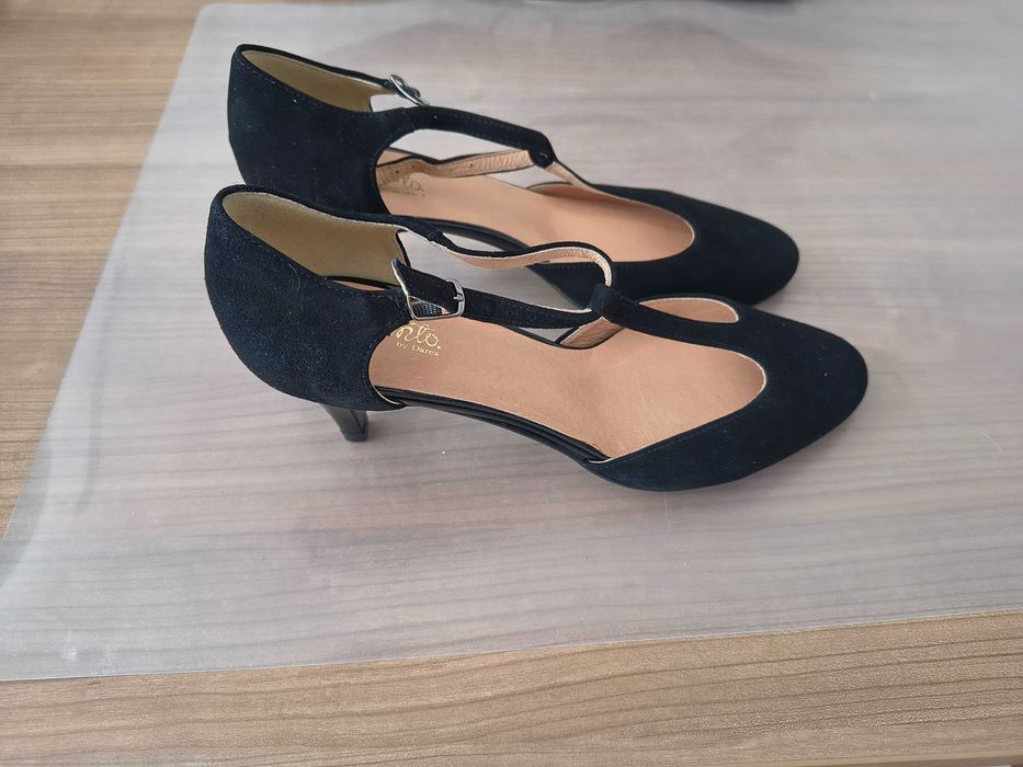 Buty szpilki czarne skórzane 40