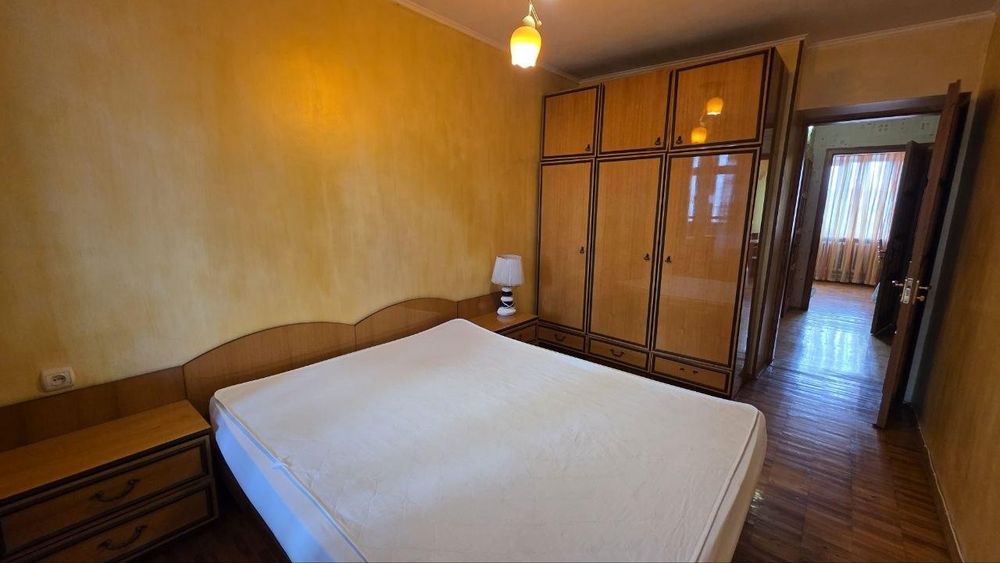 Продам 3-кімнатну квартиру на Жукова. Одеса Таїрова (340-154)