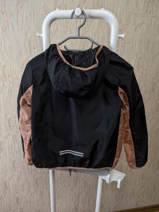 Вітровка h&m 146 см зріст відмінний стан