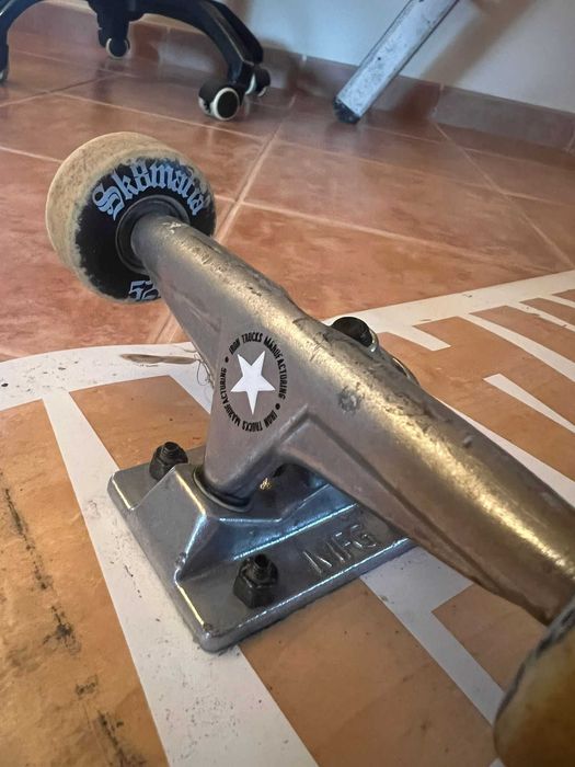 Skate 8’’ x 31.5’’ - SK8Mafia