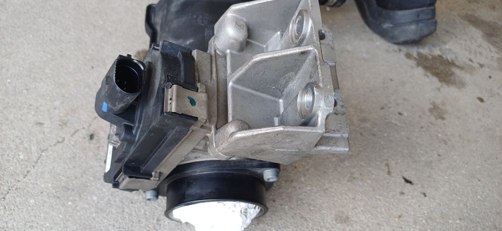 Rezonator przepustnicy alfa Romeo stelvio 2.2