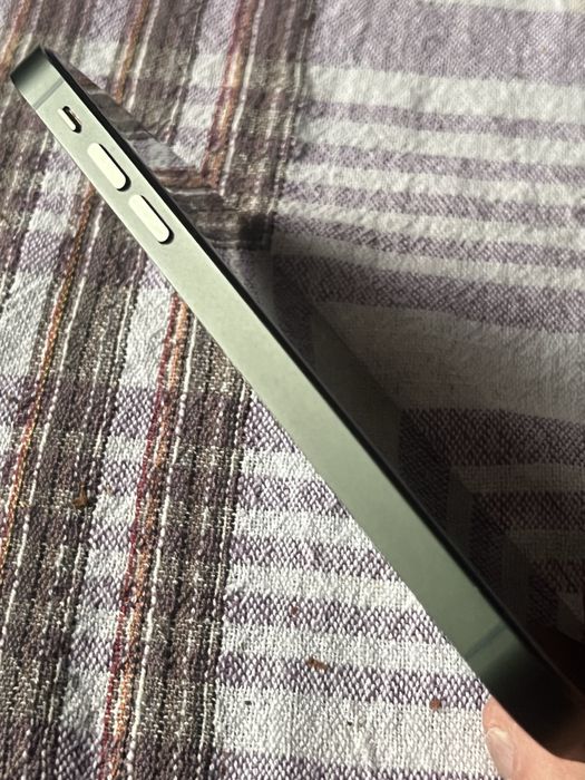 Iphone XR convertido 13 verde