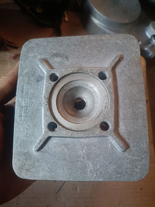 Nowy ddr cylinder Simson s50