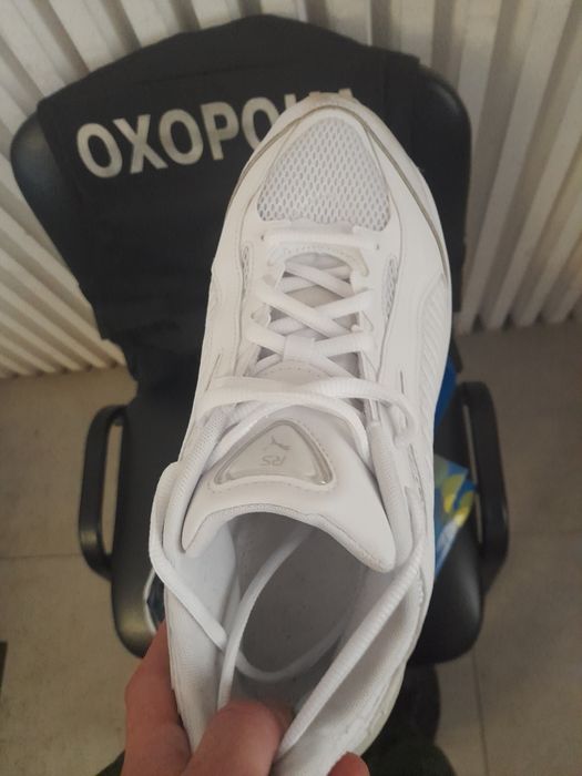 Продам красовки б/у хорошем состоянии.