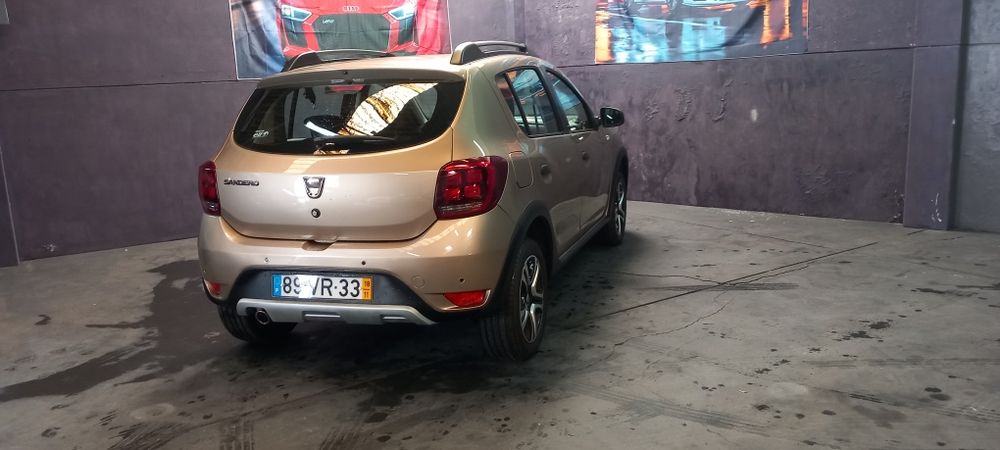 Dacia Sandero Stepway Bi Fuel Nacional 0.9 TCe 70.000 Km