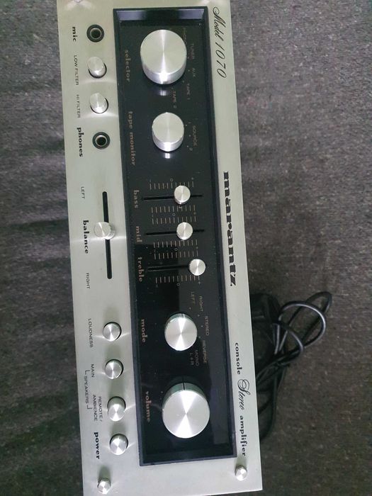 Підсилювач Marantz 1070