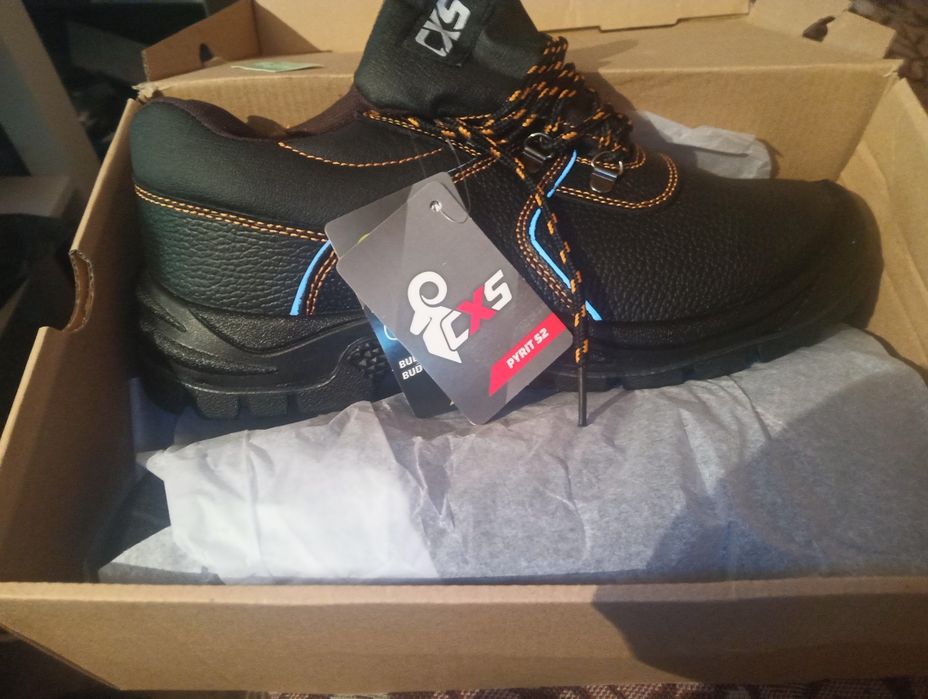 Sprzedam buty robocze 45