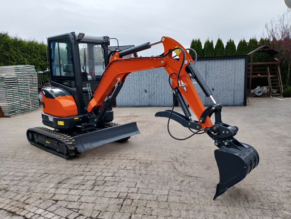 Mini koparka 2.5T silnik Yanmar 14.6kw model- 3TNV80F-SNSY