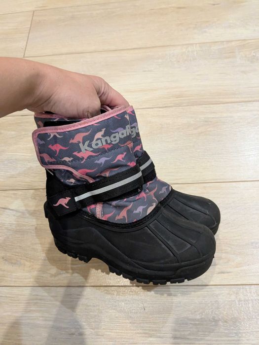 Зимові чоботи для дівчинки