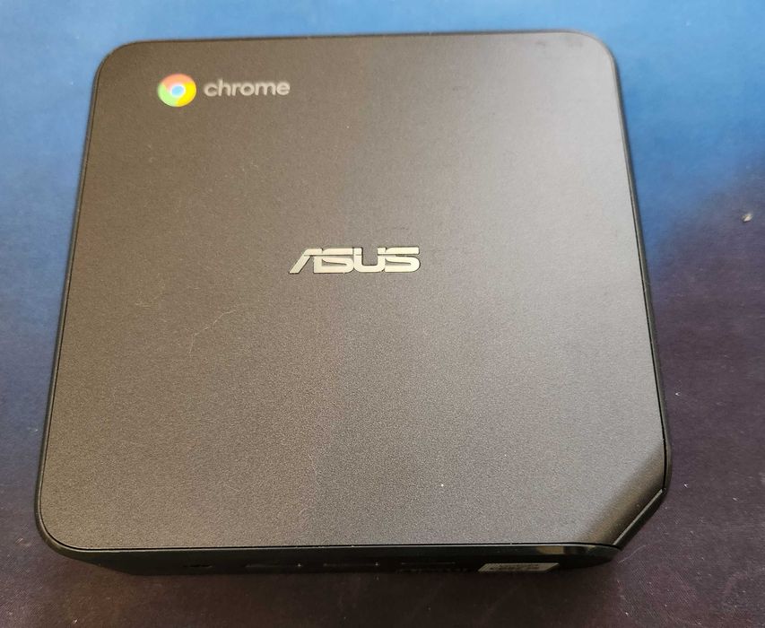 Міні-комп'ютер Asus Chromebox 4 Intel Core i3-10110U 8/128