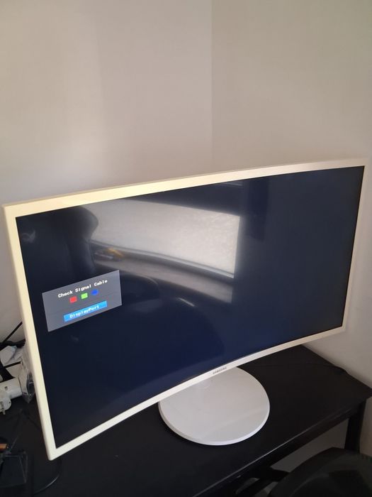 Monitor Samsung cf 32"