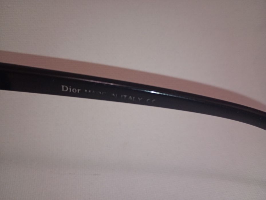 Сонцезахисні окуляри Dior