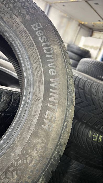 Комплект зимової гуми 195/65/15