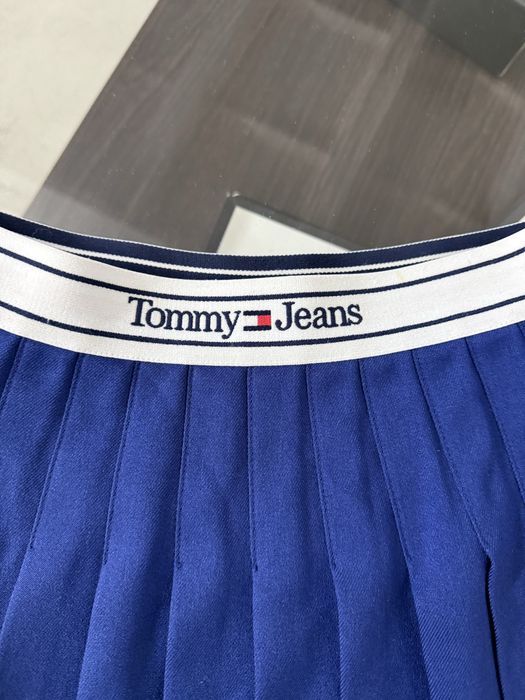 Юбка tommy hilfigef . оригинал.